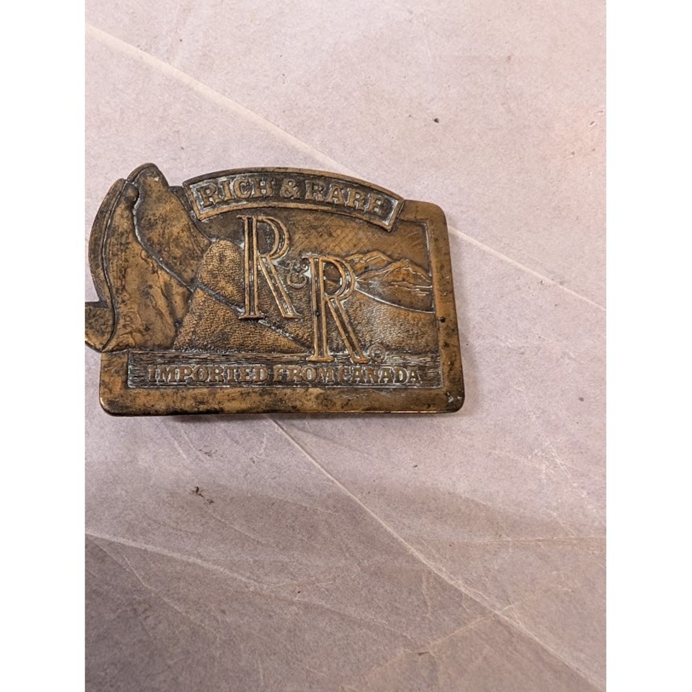 Vintage Rich & Rare R&R Canadian Whisky Belt Buckle Imported From Canada - Picture 3 of 4